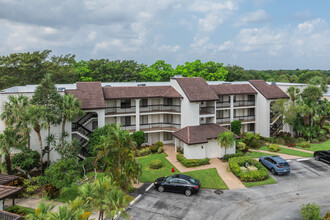 Lakeside Condo Of Banyan Springs in Boynton Beach, FL - Building Photo - Building Photo