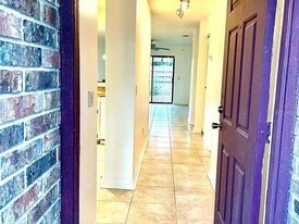 3401 NW 52nd Terrace in Gainesville, FL - Building Photo