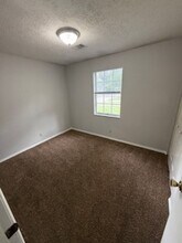 2326 Vogel Rd in Evansville, IN - Building Photo - Building Photo