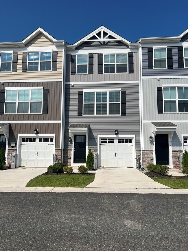 property at 1057 Flint Ct