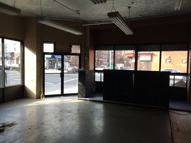 573 11th St in Brooklyn, NY - Building Photo - Building Photo