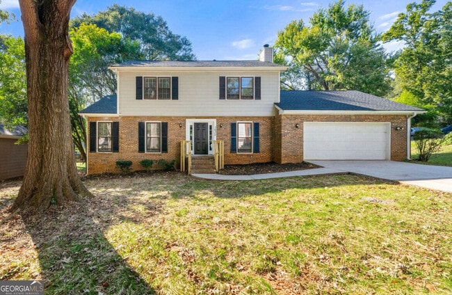 1432 Fieldgreen Overlook