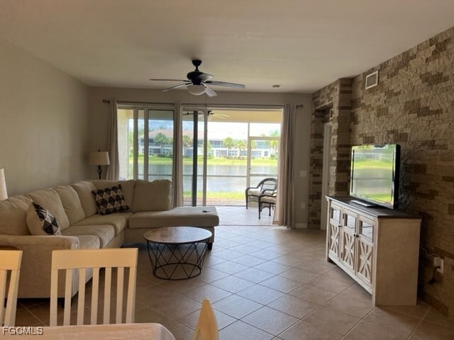 10130 Colonial Country Club Blvd in Ft. Myers, FL - Building Photo - Building Photo