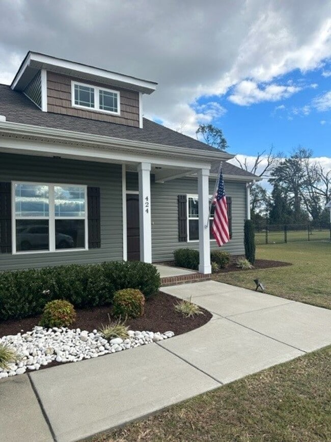 424 Willow Pond Dr in La Grange, NC - Building Photo - Building Photo
