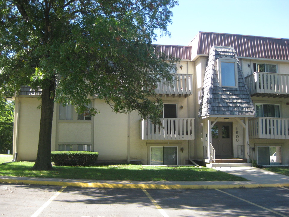 Gatton Rentals in Kansas City, KS - Foto de edificio