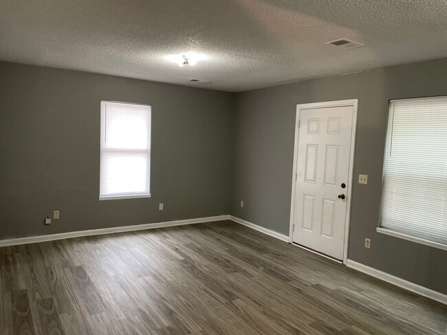 1304 Bencini Pl in High Point, NC - Building Photo - Building Photo