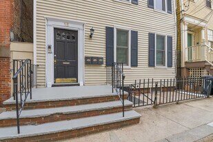 15 Wayne St in Jersey City, NJ - Building Photo