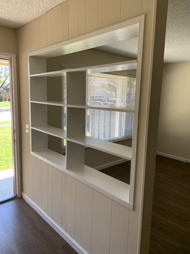 property at 5809 Comanche Dr
