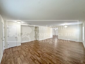 7509 Hunters Greene Cir in Lakeland, FL - Building Photo - Building Photo