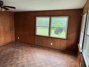 702 1/2 S West Ave in Springfield, MO - Building Photo - Building Photo