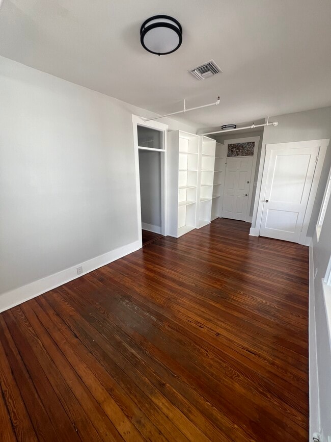 428 N Donnelly St, Unit 4 in Mount Dora, FL - Building Photo - Building Photo