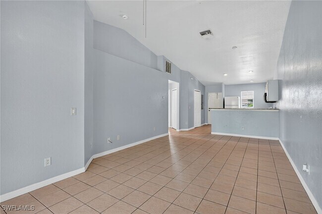 4424 26th St SW in Lehigh Acres, FL - Building Photo - Building Photo