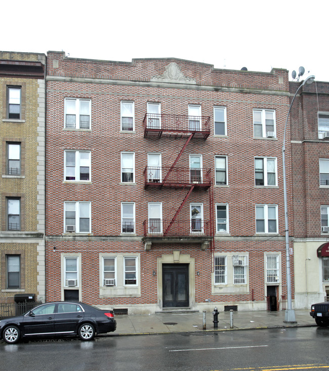 7709-7713 4th Ave in Brooklyn, NY - Building Photo - Building Photo