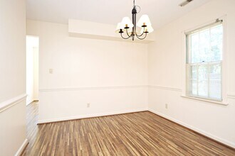 524 Woodmont Dr in Charlottesville, VA - Building Photo - Building Photo