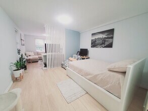 39 Glenbrook Rd in Stamford, CT - Building Photo - Building Photo