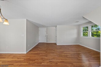 47 Morris Pl, Unit 3 in Bloomfield, NJ - Foto de edificio - Building Photo