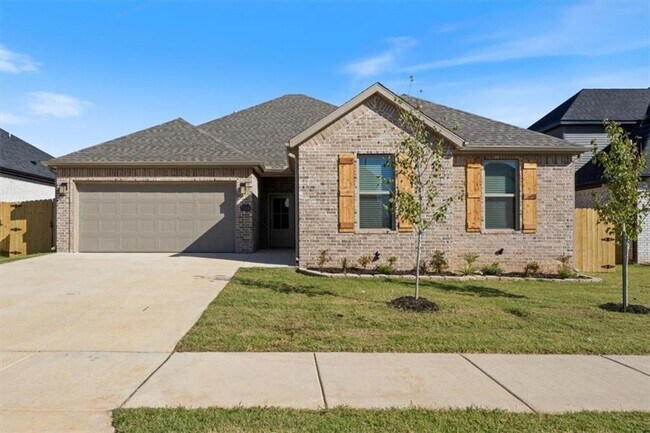 7004 SW Basswood Ave in Bentonville, AR - Building Photo - Building Photo