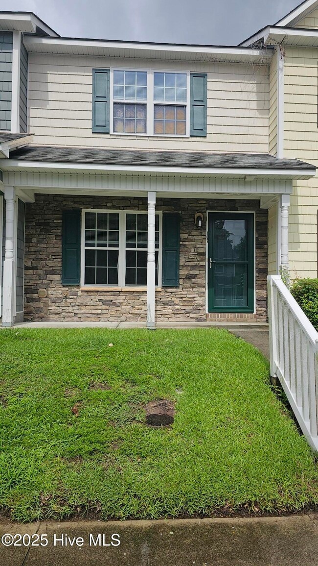 27 E Doris Ave