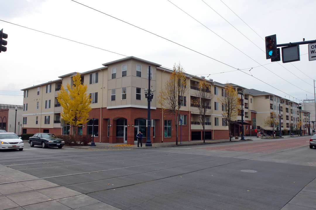 City Center in Hillsboro, OR - Building Photo