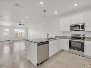 908 Wax Myrtle Ct in Killeen, TX - Building Photo - Building Photo