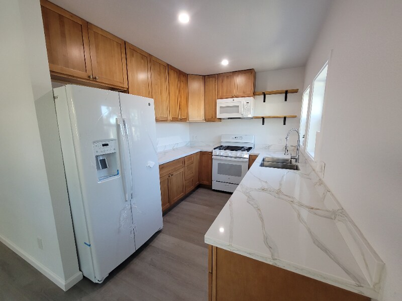 1226 York St in Pittsburg, CA - Building Photo
