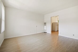 10908 SM Blvd, prime Westwood, near transit in Los Angeles, CA - Building Photo - Building Photo