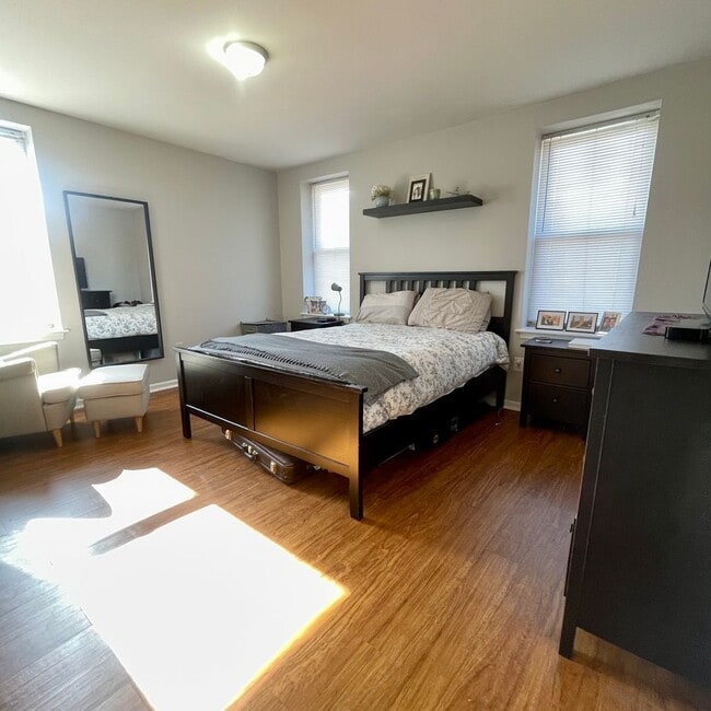 221 S 51st St in Philadelphia, PA - Building Photo - Building Photo