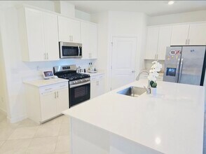 15242 Serene Shores Loop in Bradenton, FL - Building Photo - Building Photo