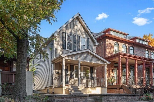 715 Filbert St in Pittsburgh, PA - Building Photo - Building Photo
