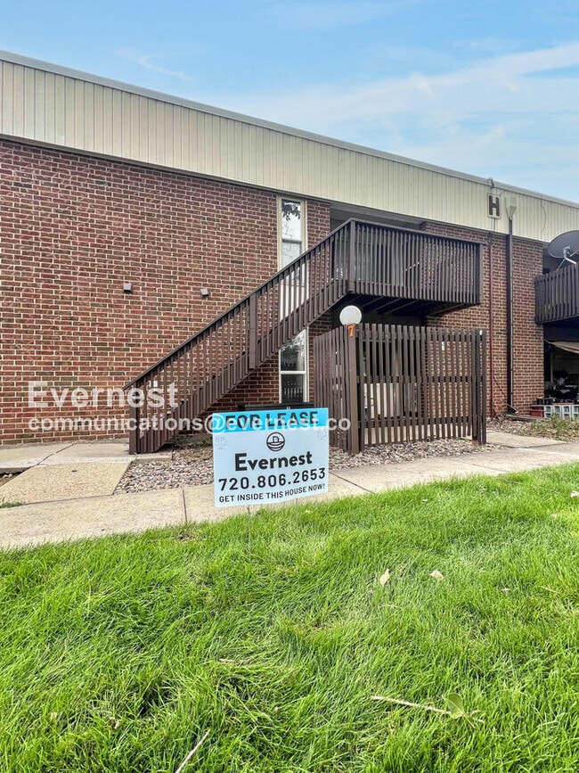 3663 S Sheridan Blvd in Denver, CO - Building Photo - Building Photo