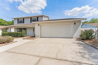 16203 Fantasia Dr in Tampa, FL - Building Photo - Building Photo