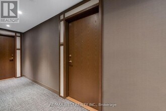 7890 Jane St in Vaughan, ON - Building Photo - Building Photo