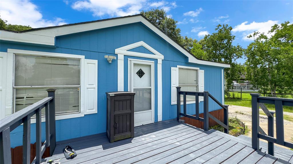 21608 County Road 3748 in Splendora, TX - Building Photo