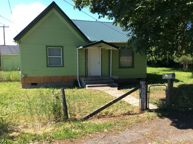 property at 1904 V Ave