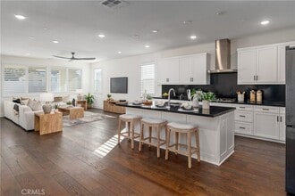 35555 Orchard Trails in Fallbrook, CA - Foto de edificio - Building Photo