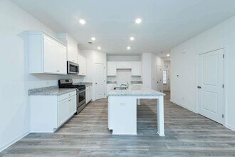 1926 Frisco Wy in Suwanee, GA - Building Photo - Building Photo