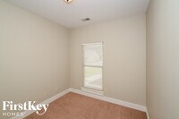 960 Maple Trce photo'