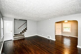 1699 Sunset Ave in Akron, OH - Building Photo - Building Photo