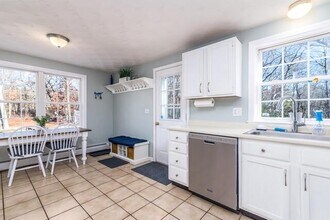 15 Acorn Valley Way in Charlestown, RI - Building Photo - Building Photo