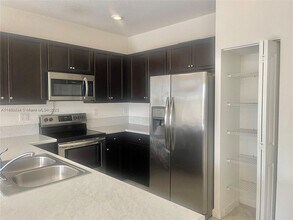 24839 SW 113th Pl in Princeton, FL - Building Photo - Building Photo