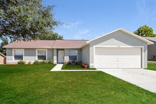 11530 Foxglove Dr in Clermont, FL - Building Photo