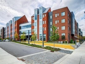 The Flats at Taylor Place in Nashville, TN - Building Photo