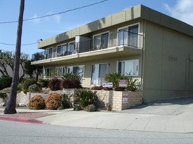 2002 W Paseo Del Mar Apartments