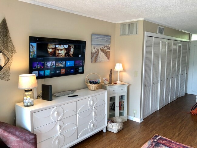 108 Lakeside Villla in Diamondhead, MS - Building Photo - Building Photo