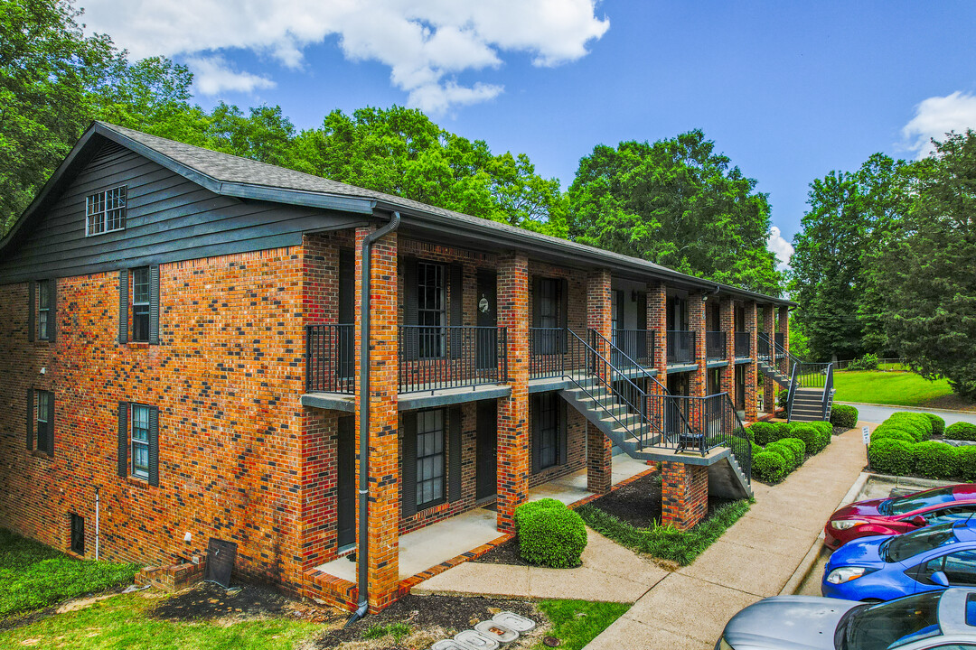 Quail Run in Florence, AL - Foto de edificio