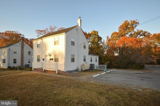 property at 46670 Midway Dr