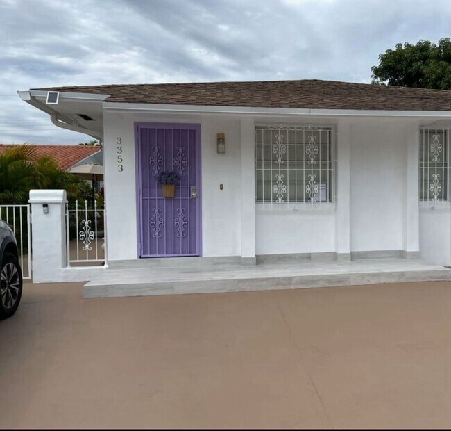 property at 3353 SW 26th St