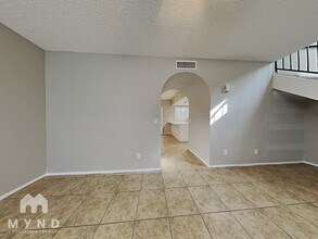 7801 N 44th Dr in Glendale, AZ - Building Photo - Building Photo