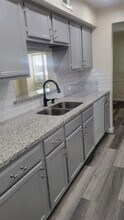 8367 Nairn St in Houston, TX - Building Photo - Building Photo