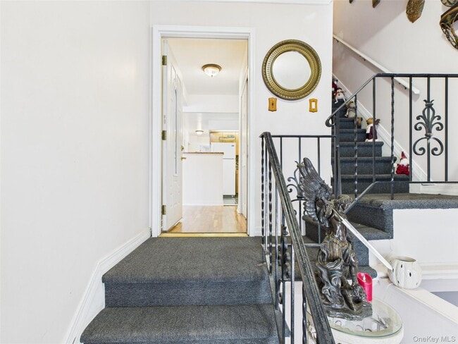 81-15 31st Ave in Queens, NY - Building Photo - Building Photo